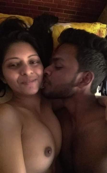 Desi couple nude photos