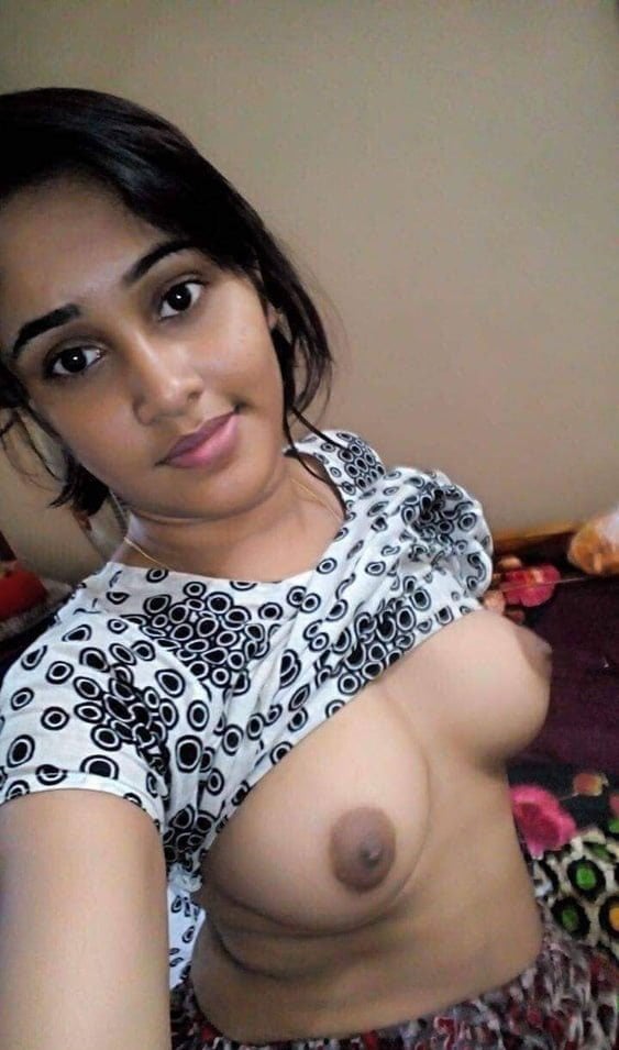 Nude Indian college girl pics
