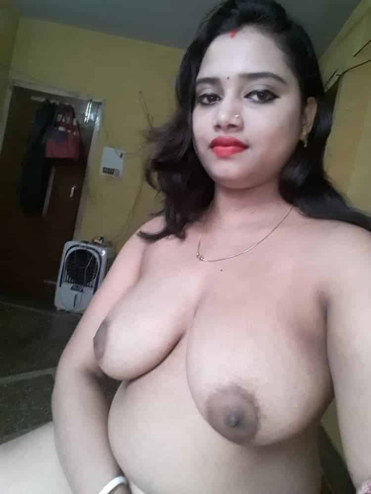 Leaked selfie Indian sex photos of hot Pune college girls