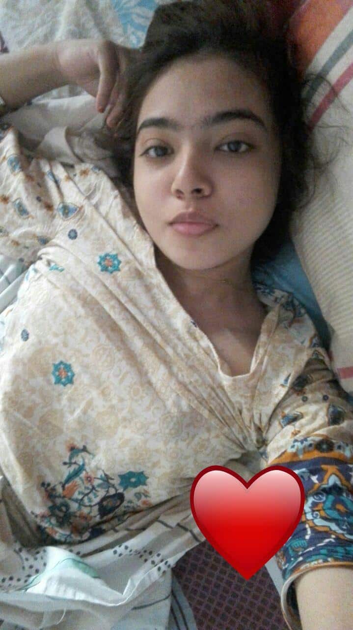 Cute sexy girl nude pics gallery