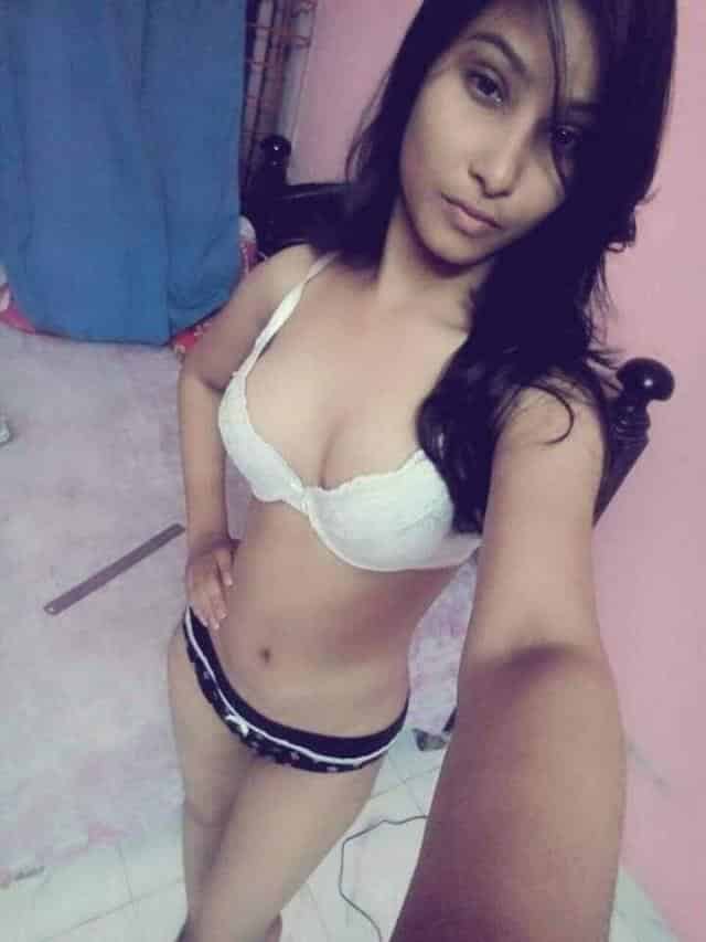 Desi GF nude photos for the first time