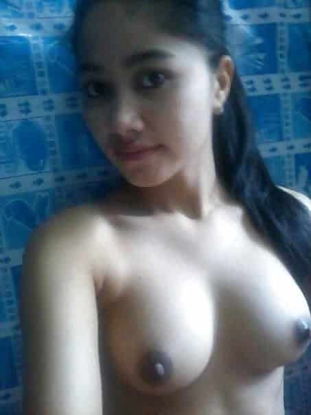 Sexy Indian college girls hot sex photos leaked by bf