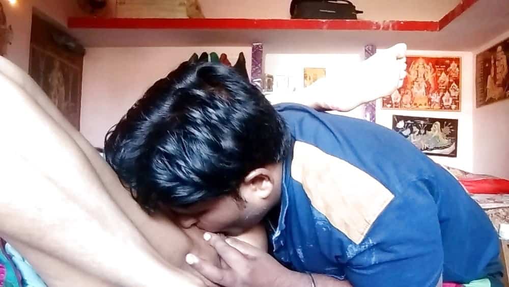 Indian wife nude sex pics with her husband