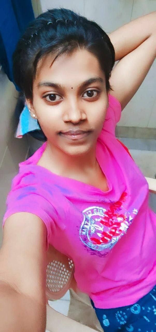 Tamil girl nude boob show for lover pics