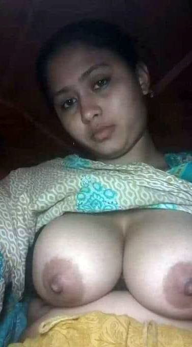 Desi wife showing her big boobs and wet hairy pussy