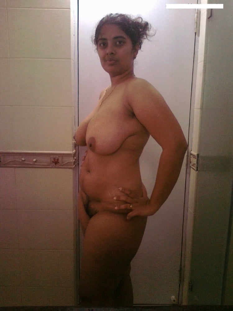 Booby Telegu wife pics leaked online