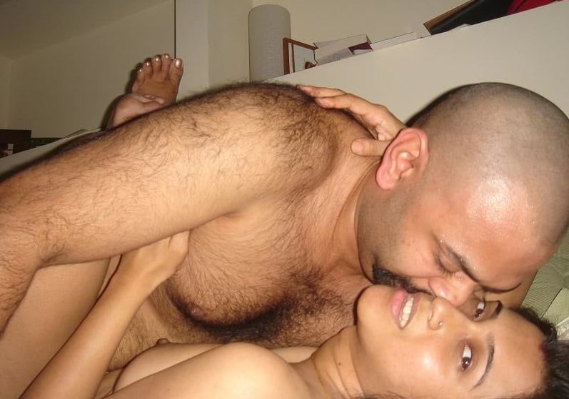Indian threesome sex pics