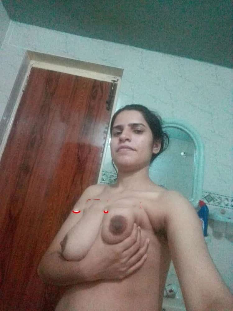 Nude Indian wife photos goes live