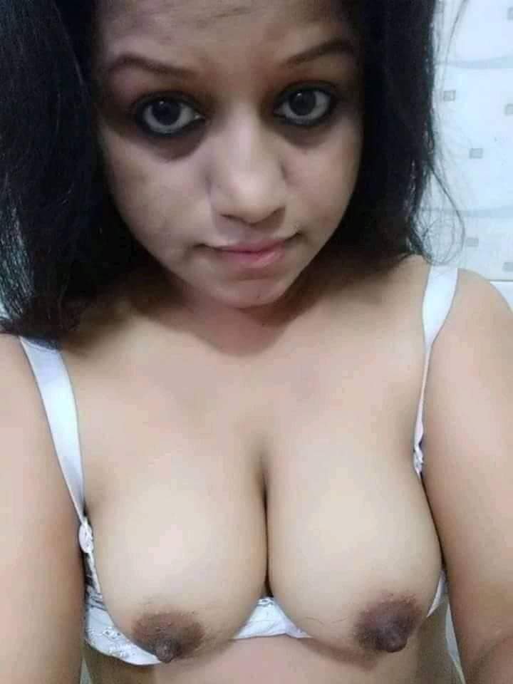 Mature sexy wife photos shared online