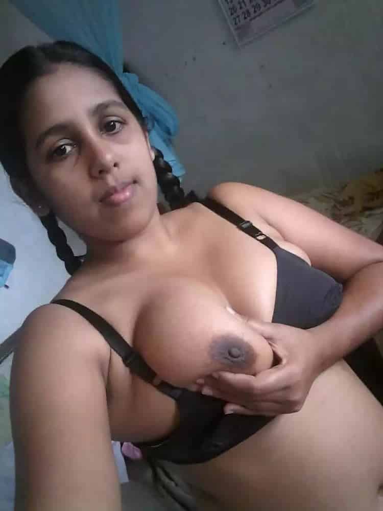 Sexy Indian wife pics for the first time in FSI
