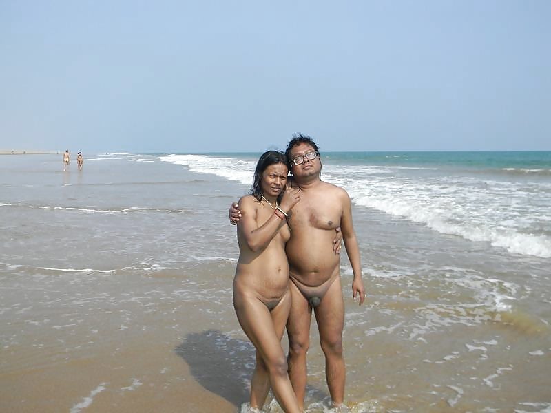 Indian couple beach sex pics