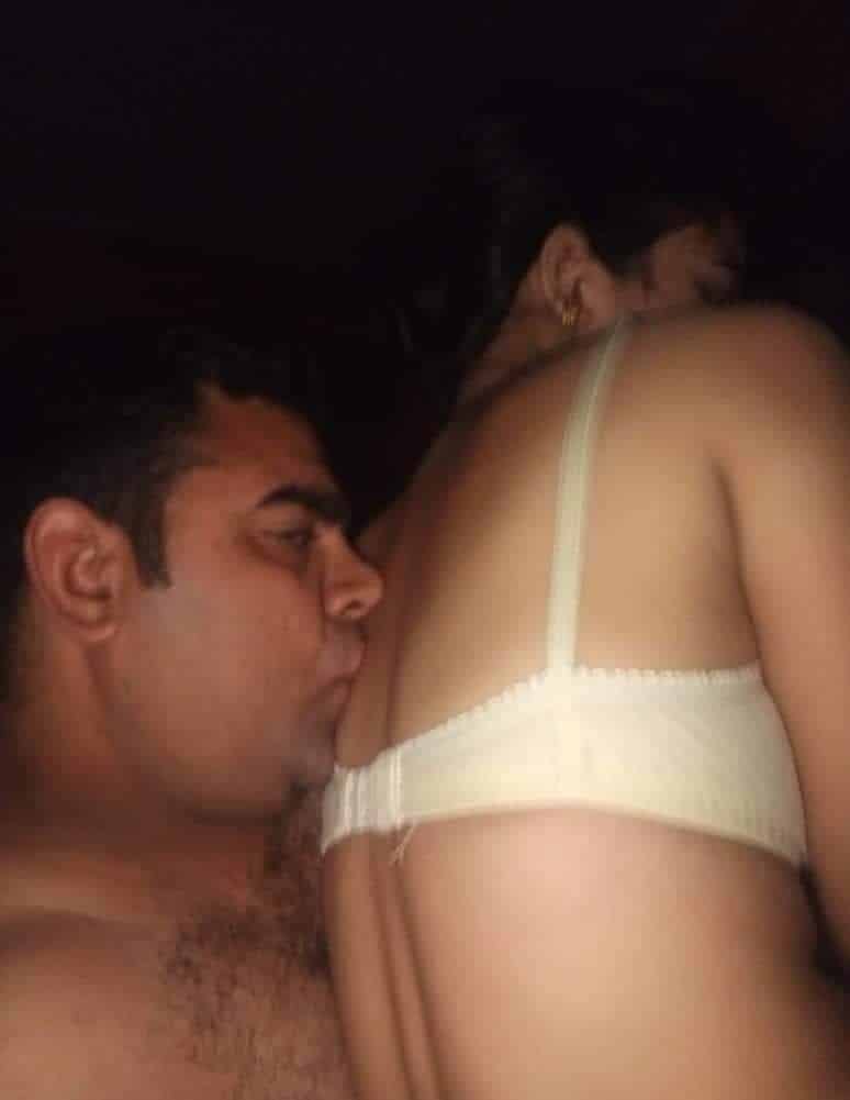 Newly married couple sex pics