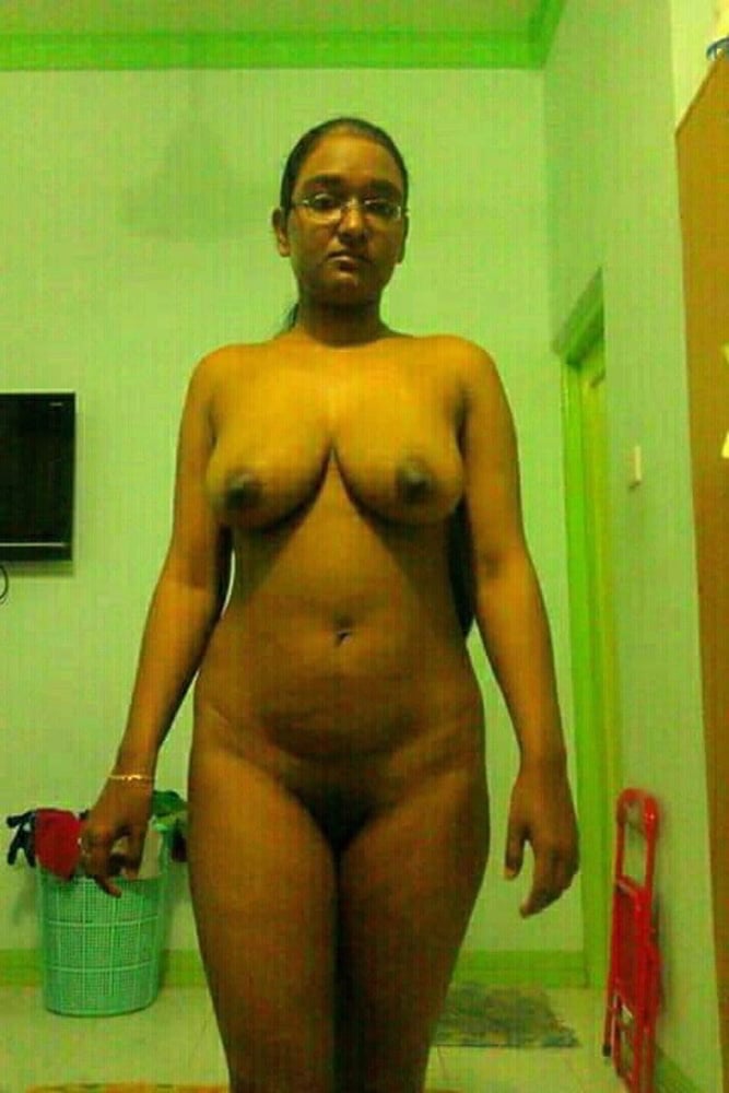 Indian wife nude photos exposed by her husband
