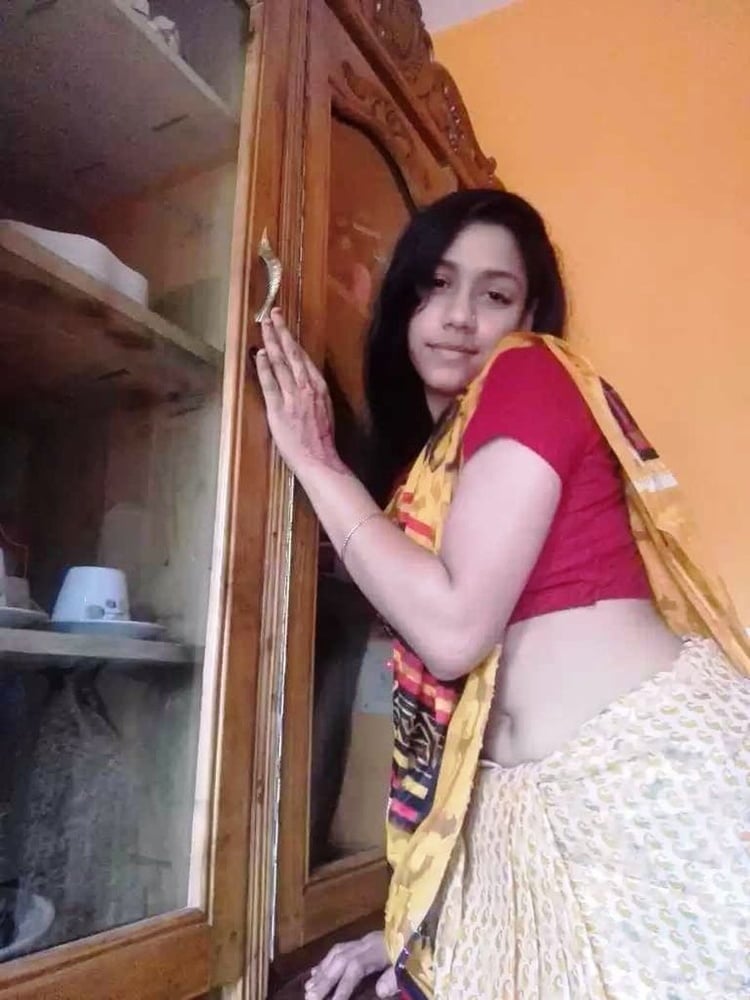 Desi girl nude photos to charge up your sex nerves