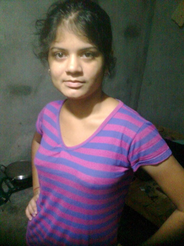 Cute village Indian girl pics