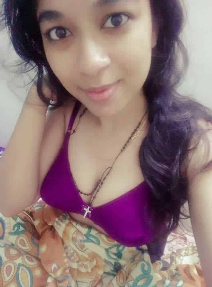 High-quality Beautiful Desi girl pics