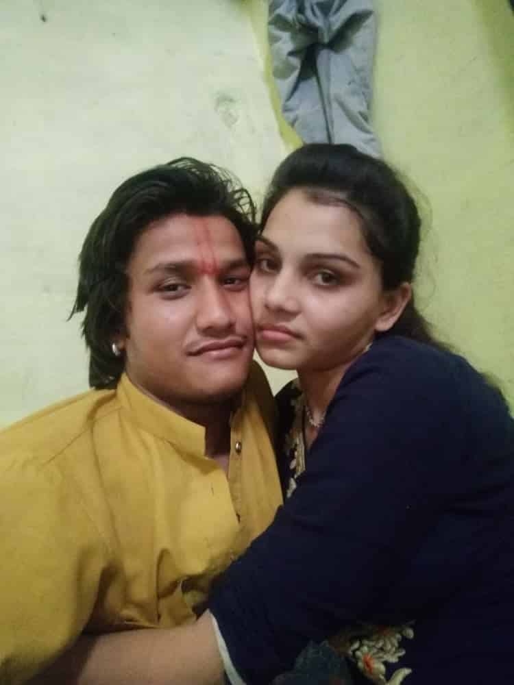 Desi lover sex pics leaked online