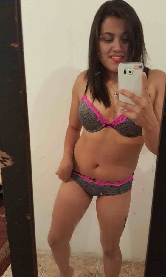 Desi chubby girl leaked nudes