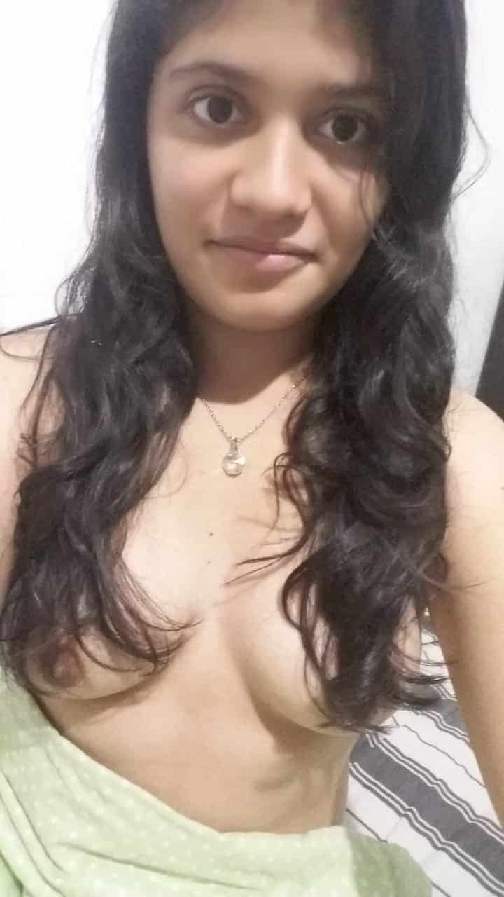 Indian nude selfie photos