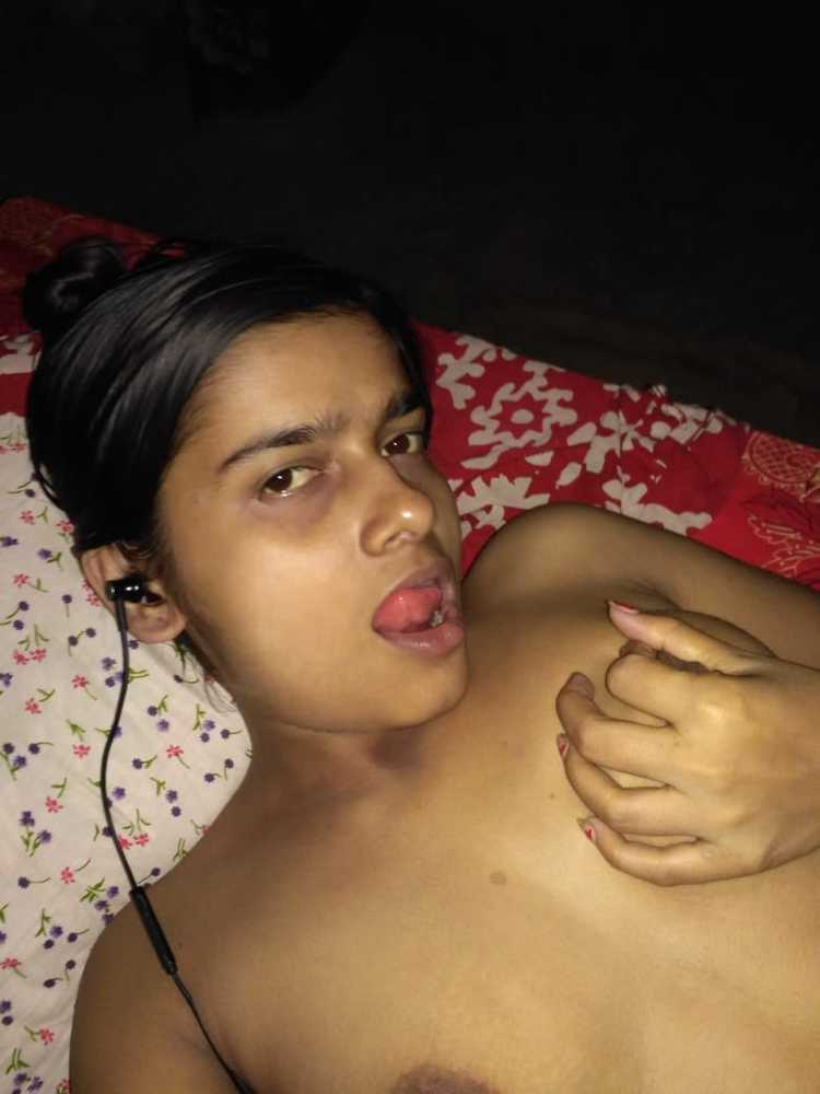 Hot girl nude pics collection