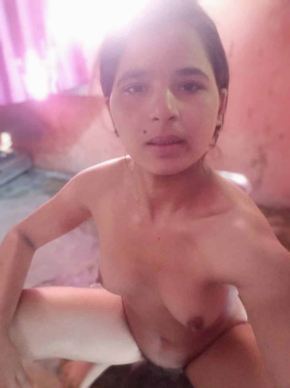 Muslim girl nude photos collection