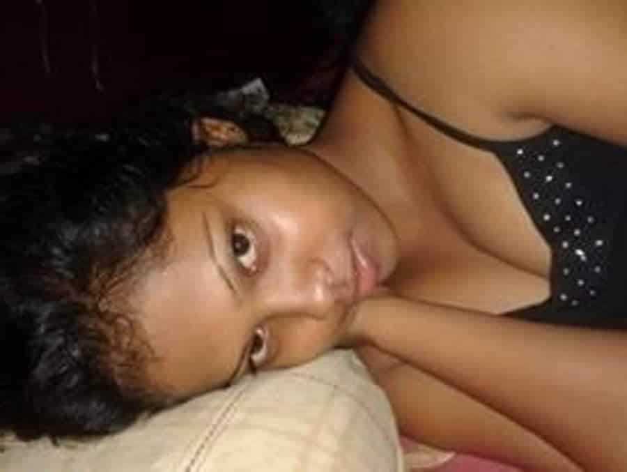 Indian girl tits pics exposed especially for her lovers