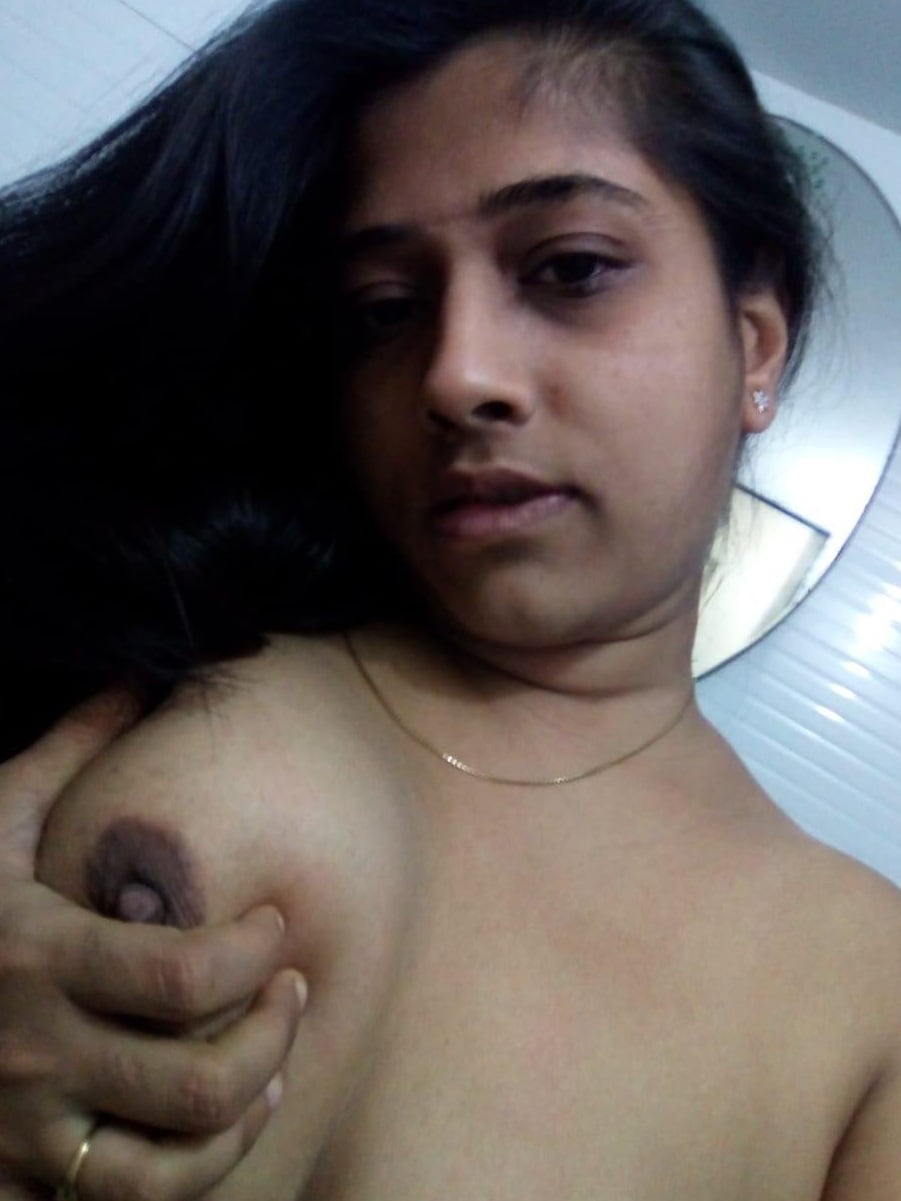 Indian kinder garden teacher nude exposed pics