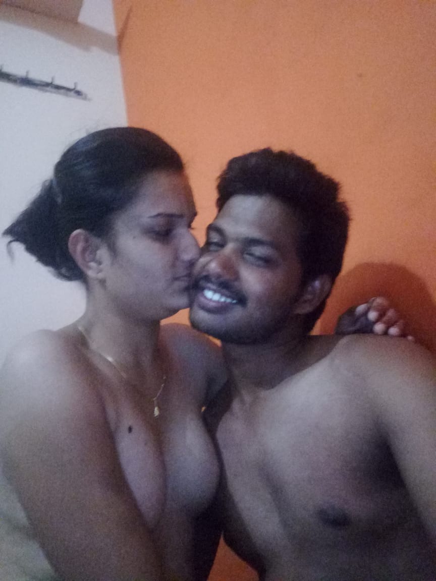 Indian lovers nude pics goes viral on the internet