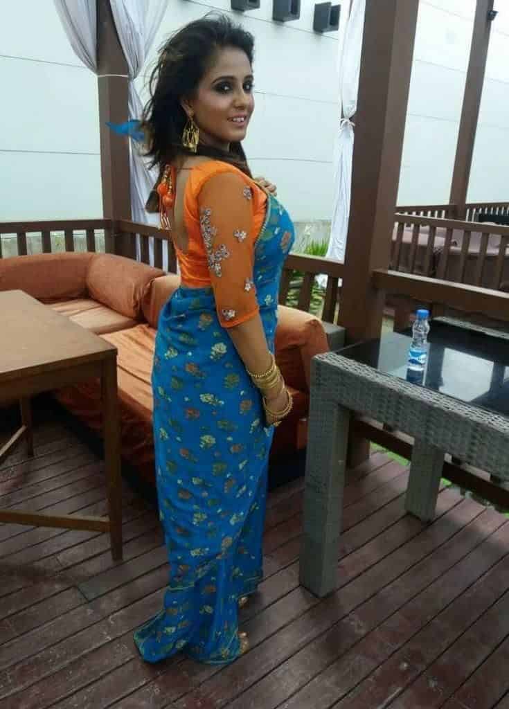 Unseen Indian sexy photos of a Bengali girl