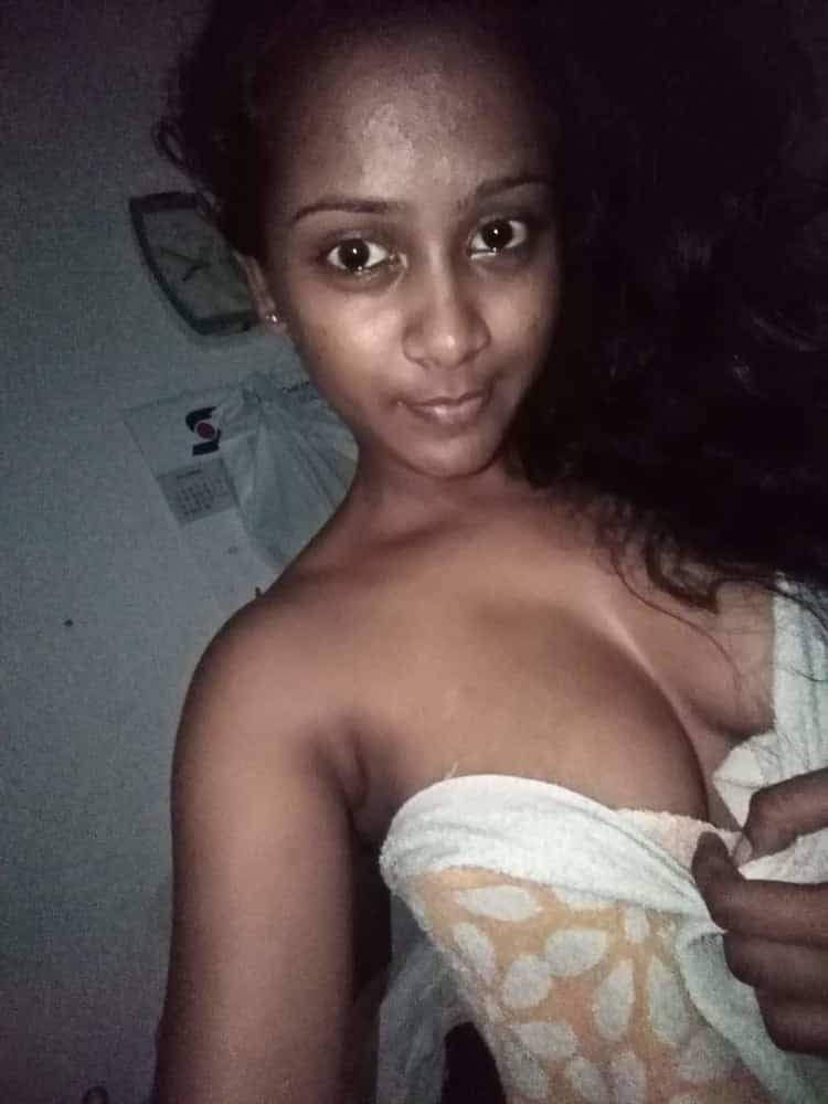 Fantasy fucking this sexy figure Tamil girl in missionary sex style
