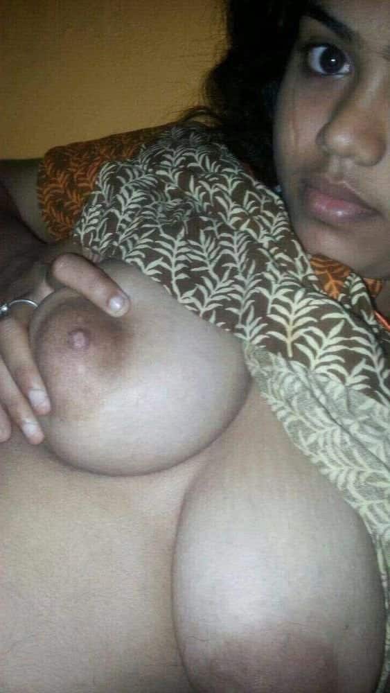 XXX sex photos of sexy Indian bhabhi, wife and teen girls