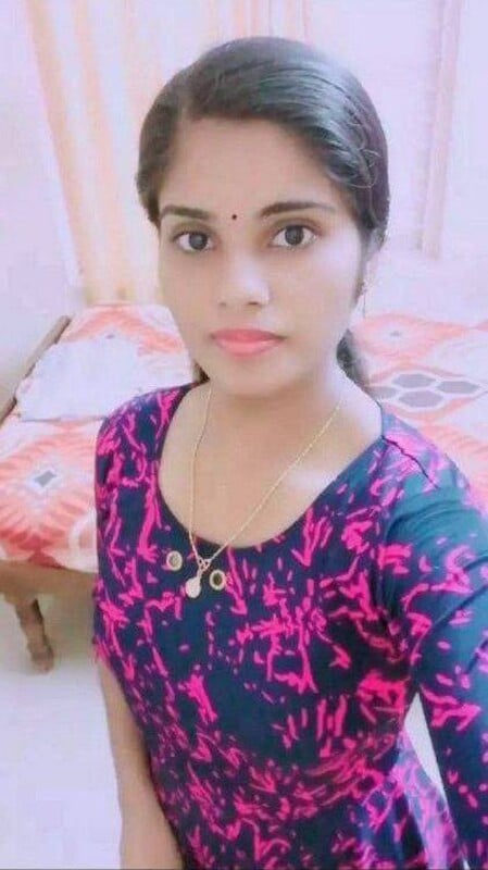 18yo mallu girl nude selfie photos