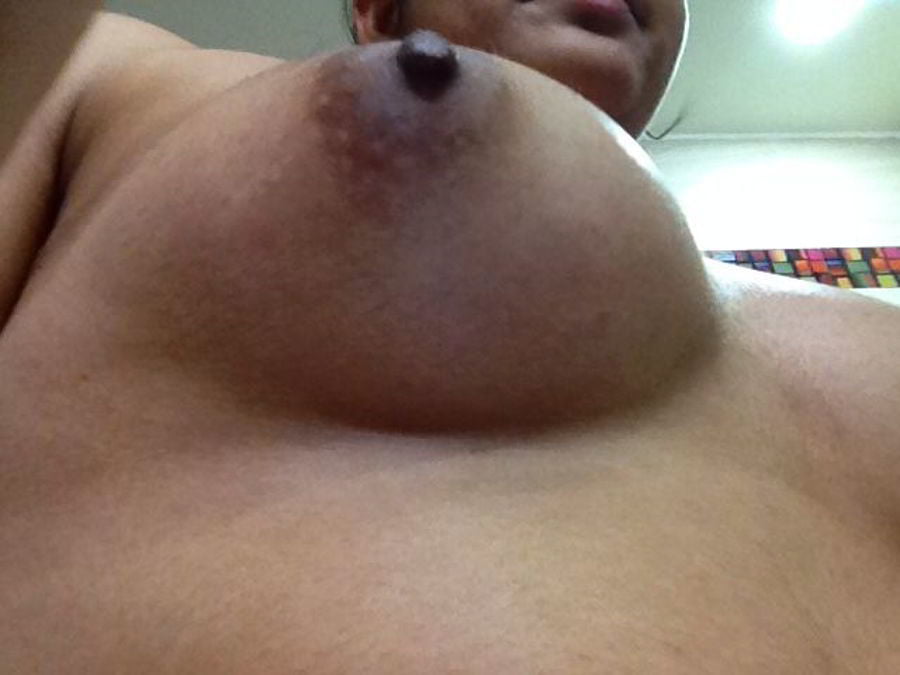 Plump Indian pussy pics