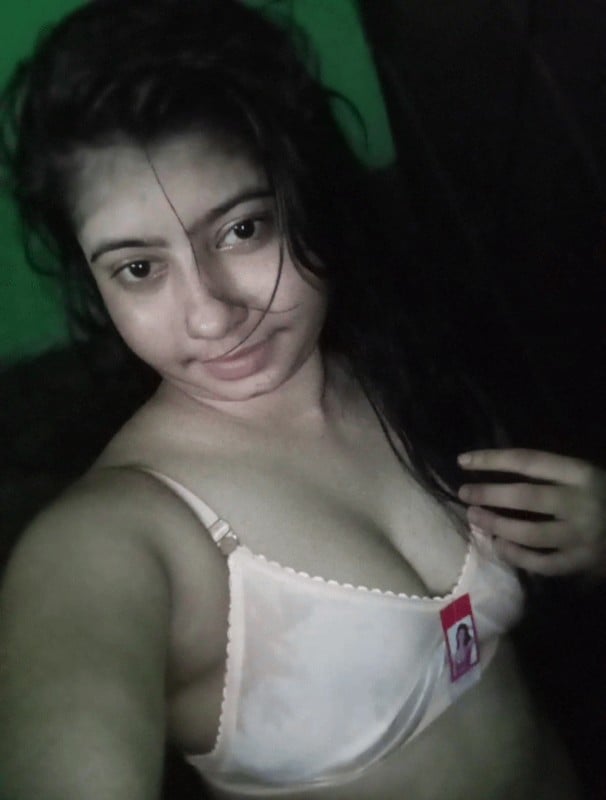 Bangladeshi beautiful girl nude pics