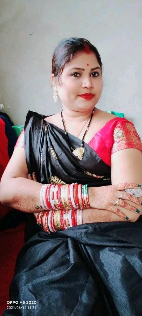 Bengali bhabhi nude photos shared by husband