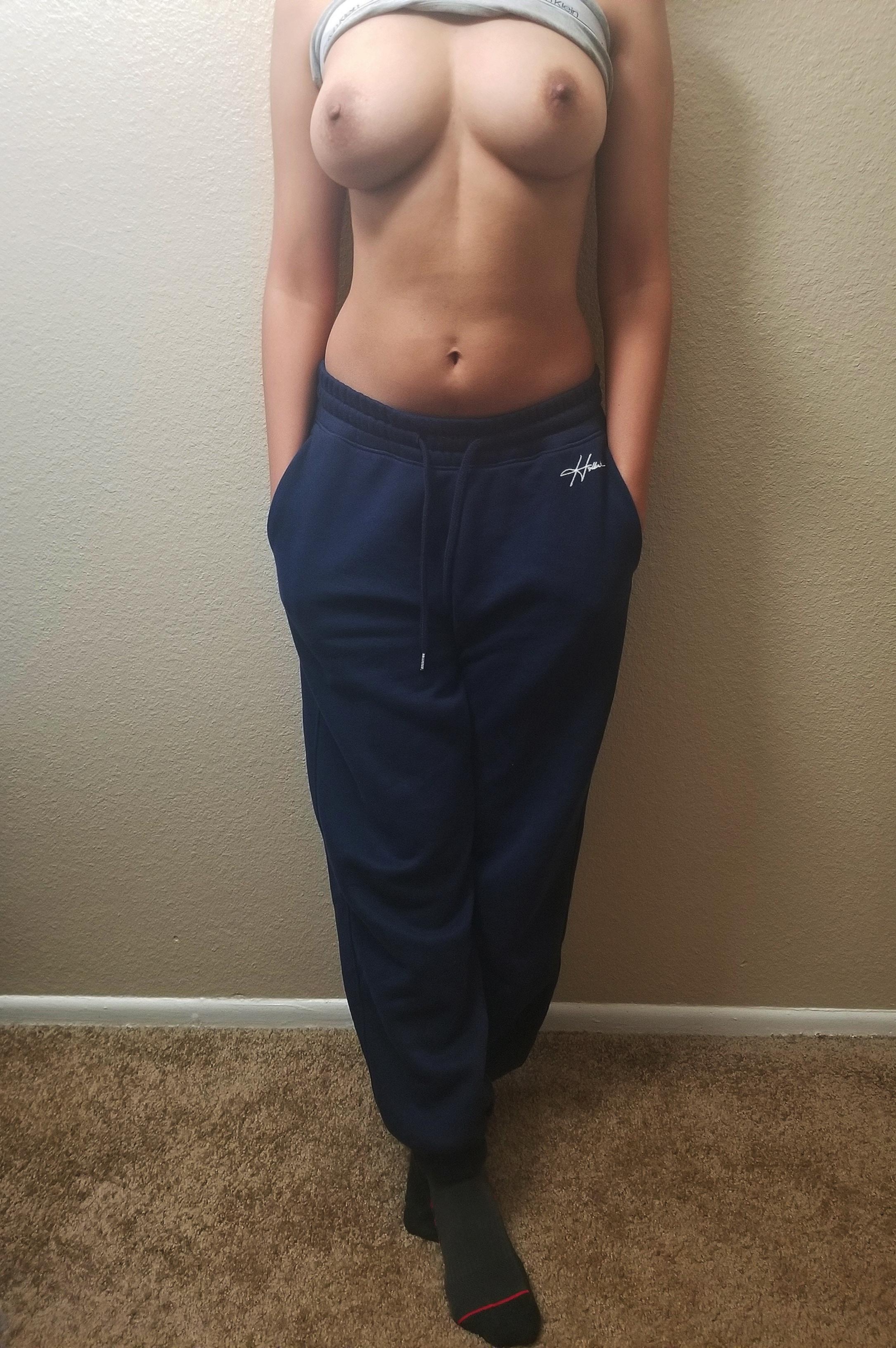 Desi GF Asking Boobjob Or Blowjob Tonight