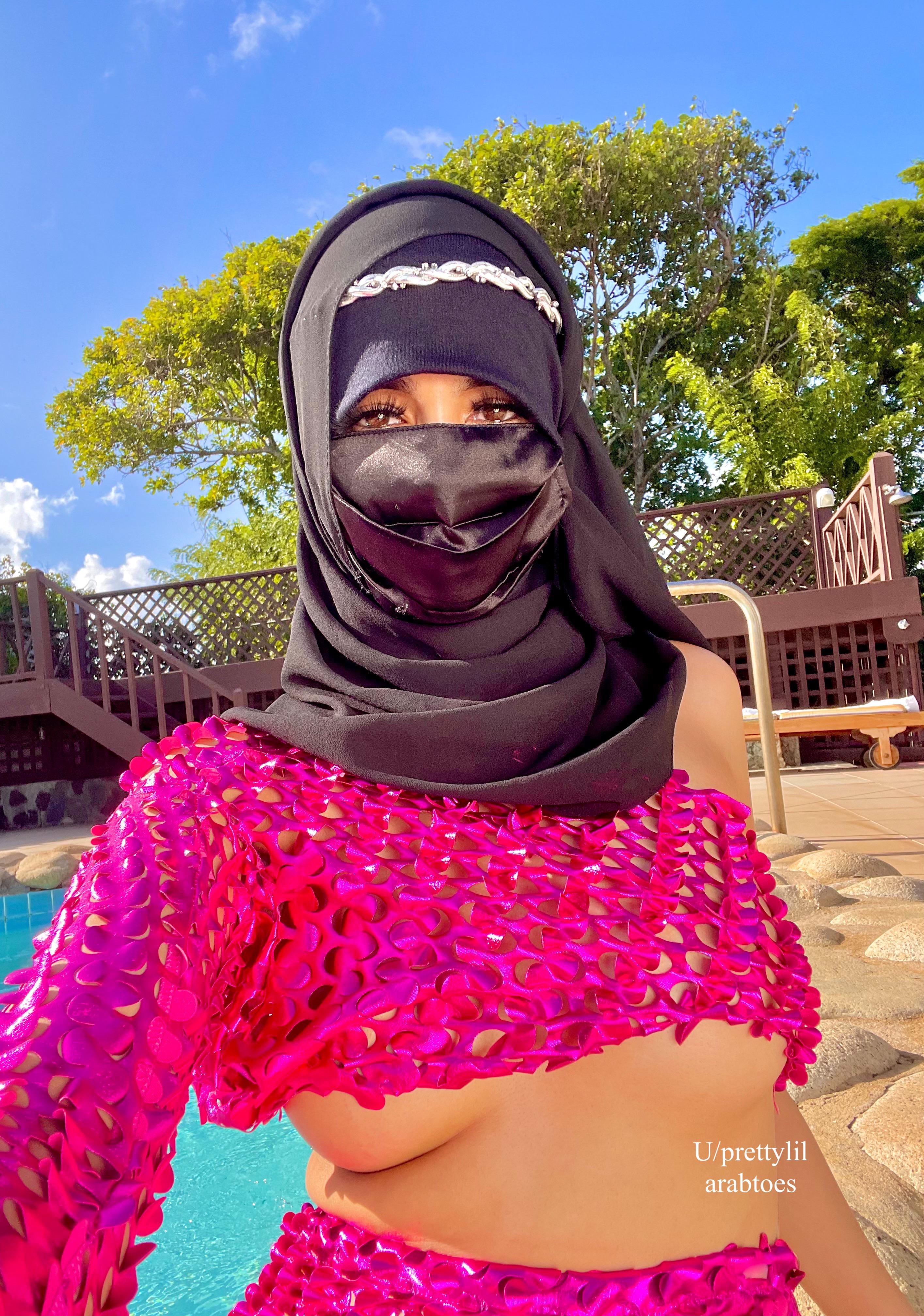 Wore XS panties that barely fit my fat ass