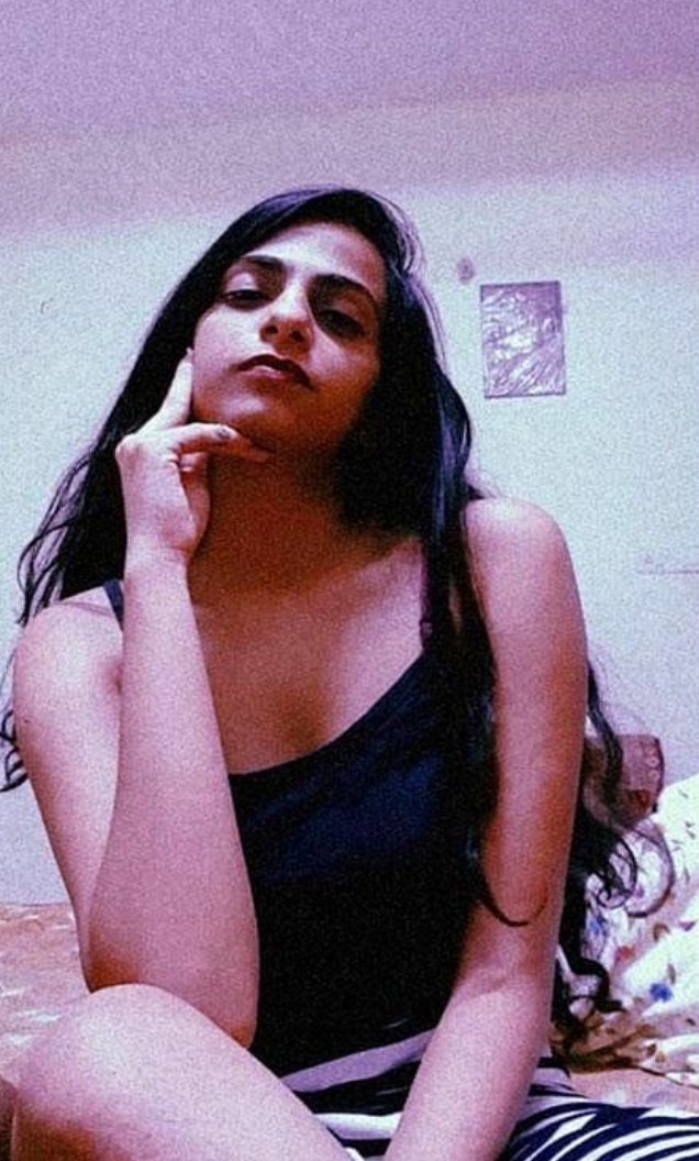 Teasing upcoming nudes fingering my slick Desi folds in anticipation