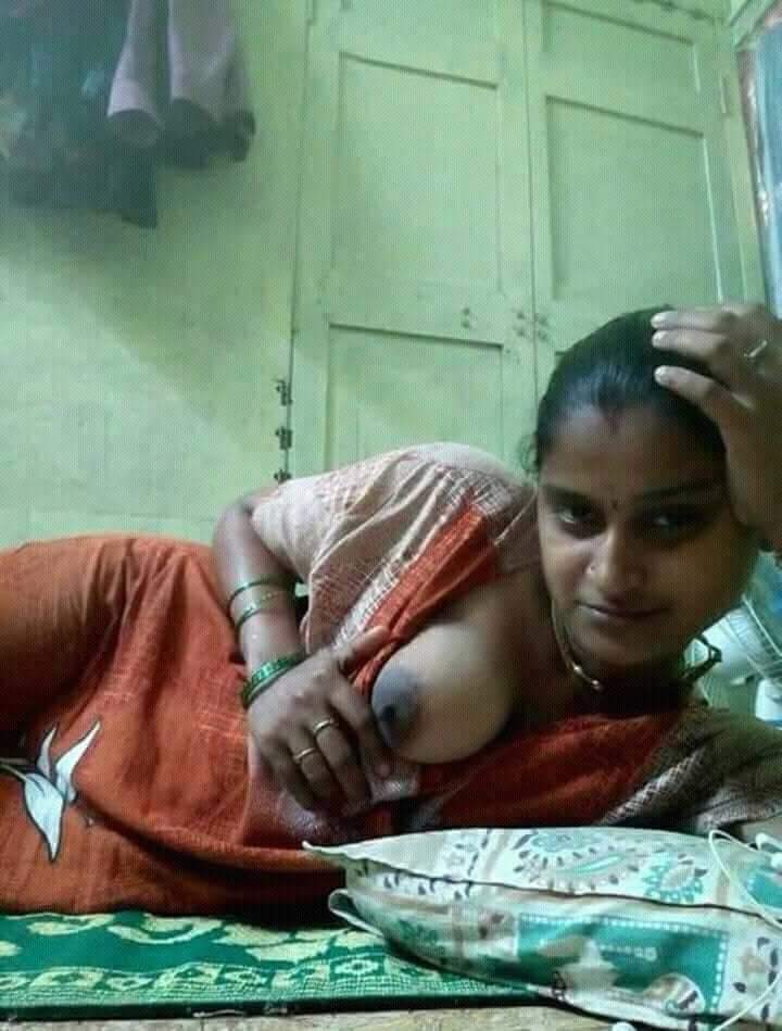 Tanker MILF naked pics taken by tenant young guy