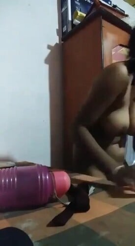 Teen Indian girl stripping and showing boobs