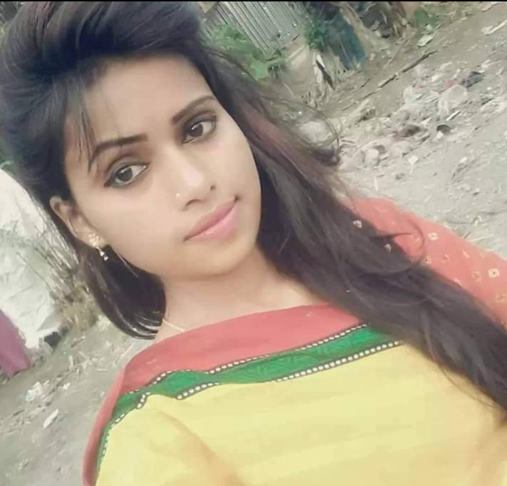 Bengali girl Desi nude pics