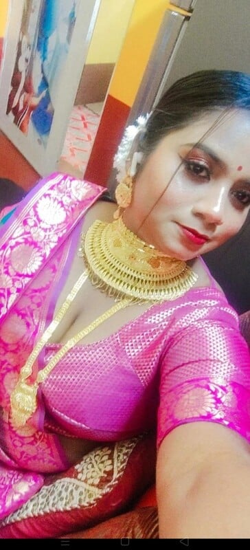 Bhabhi big melons for play for special person