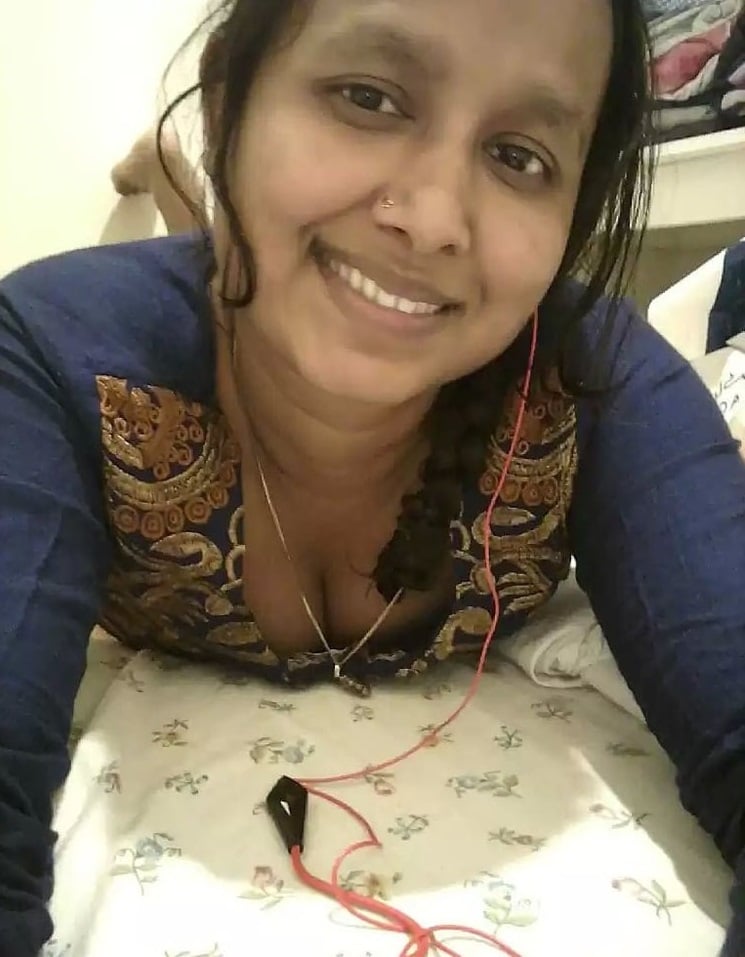 Sexy Bengali teen unseen nude photos