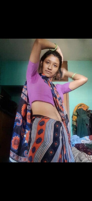 Affair bhabhi in saree nude fucking with lover