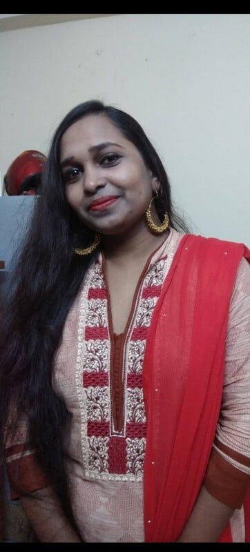 Muslim aunty Fareena nude wet pussy shown before sex