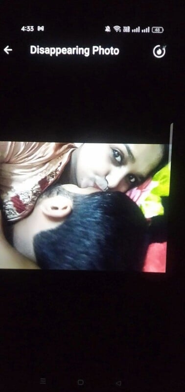 Muslim aunty Fareena nude wet pussy shown before sex