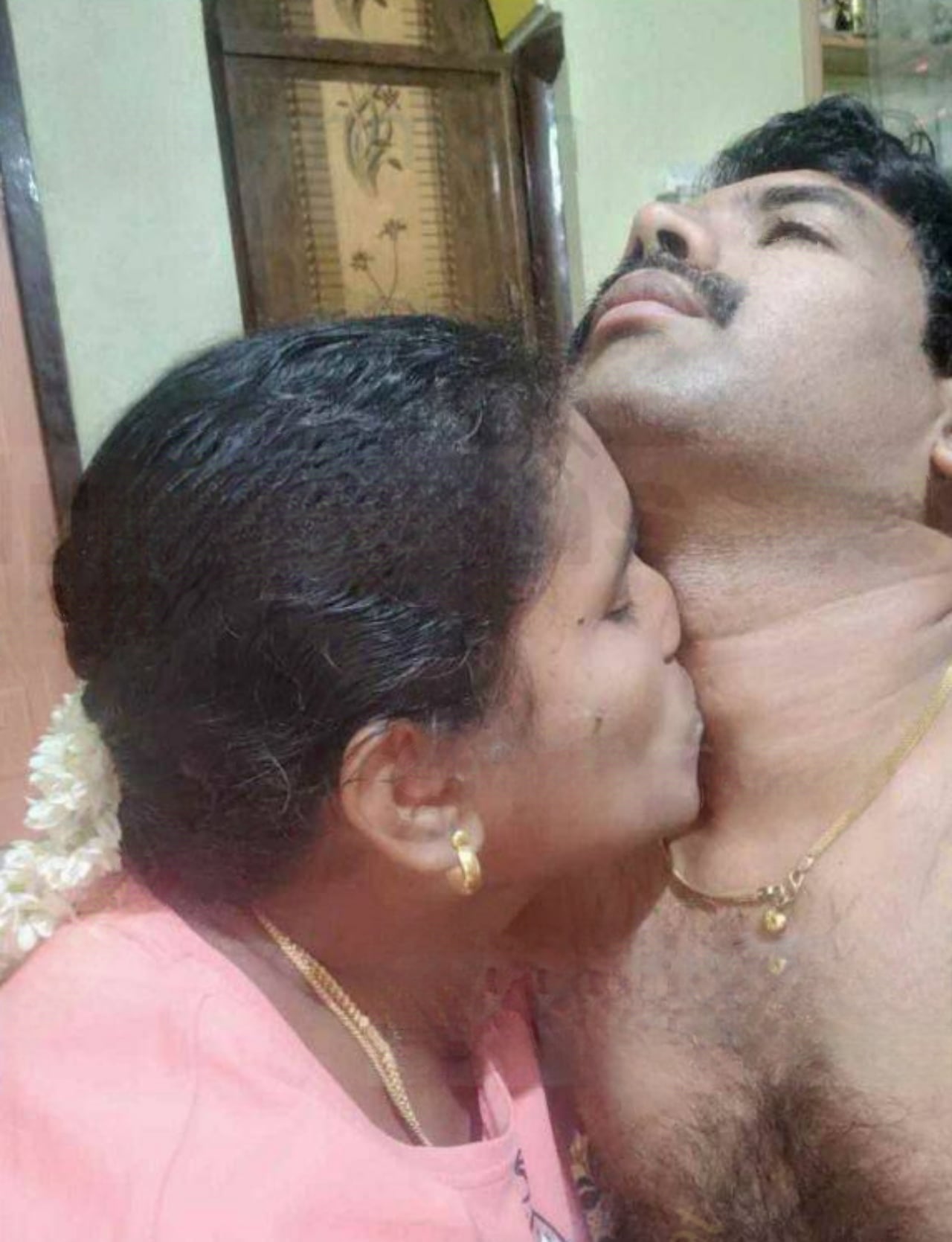 Tamil aunty sex with husband exclusive photos