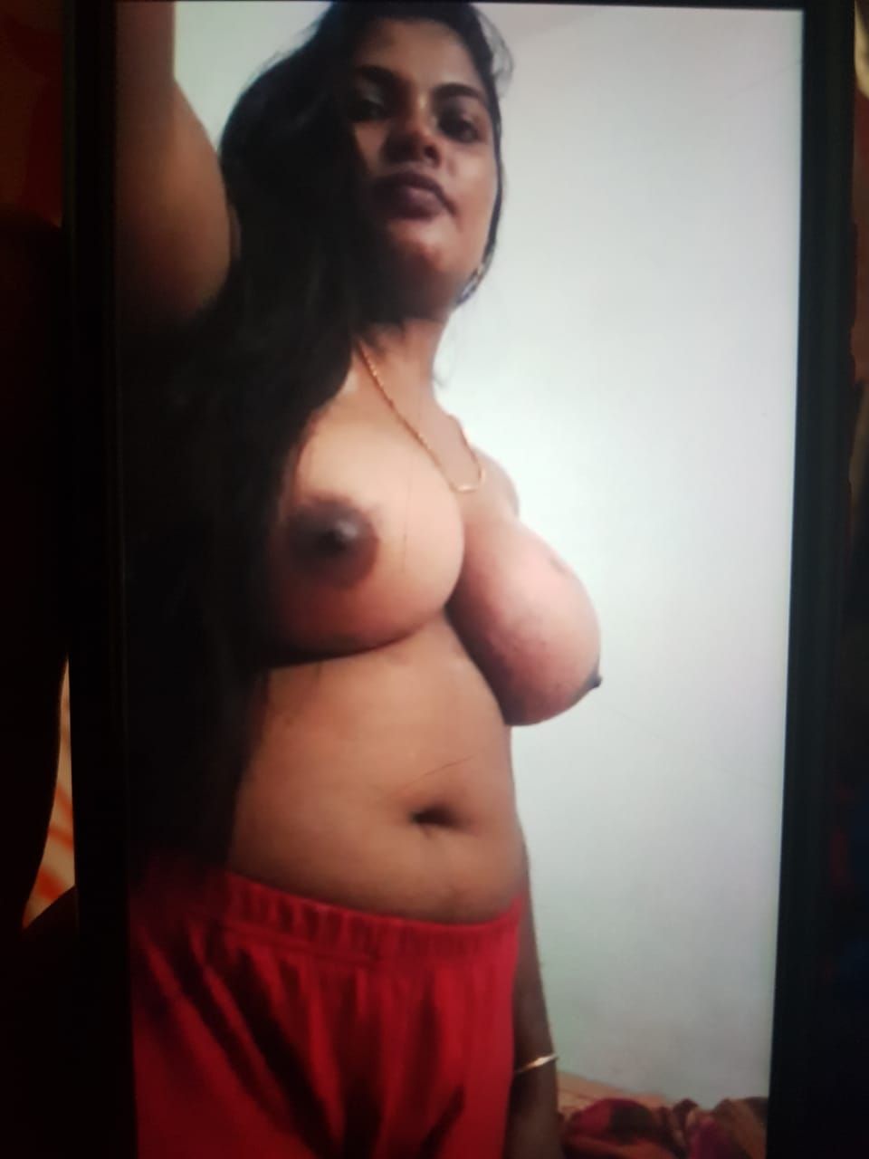 Big ass Tamil girlfriend plump big boobs pics