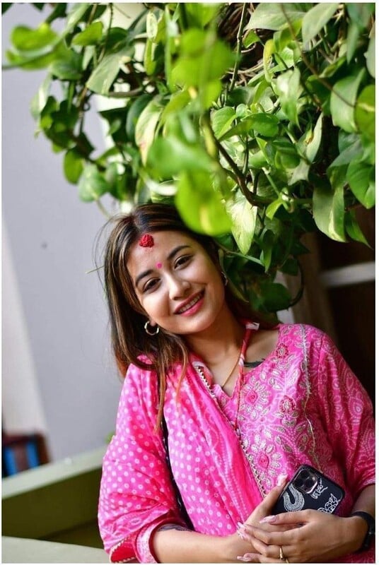 Assamese bhabhi topless boobs showing exclusive