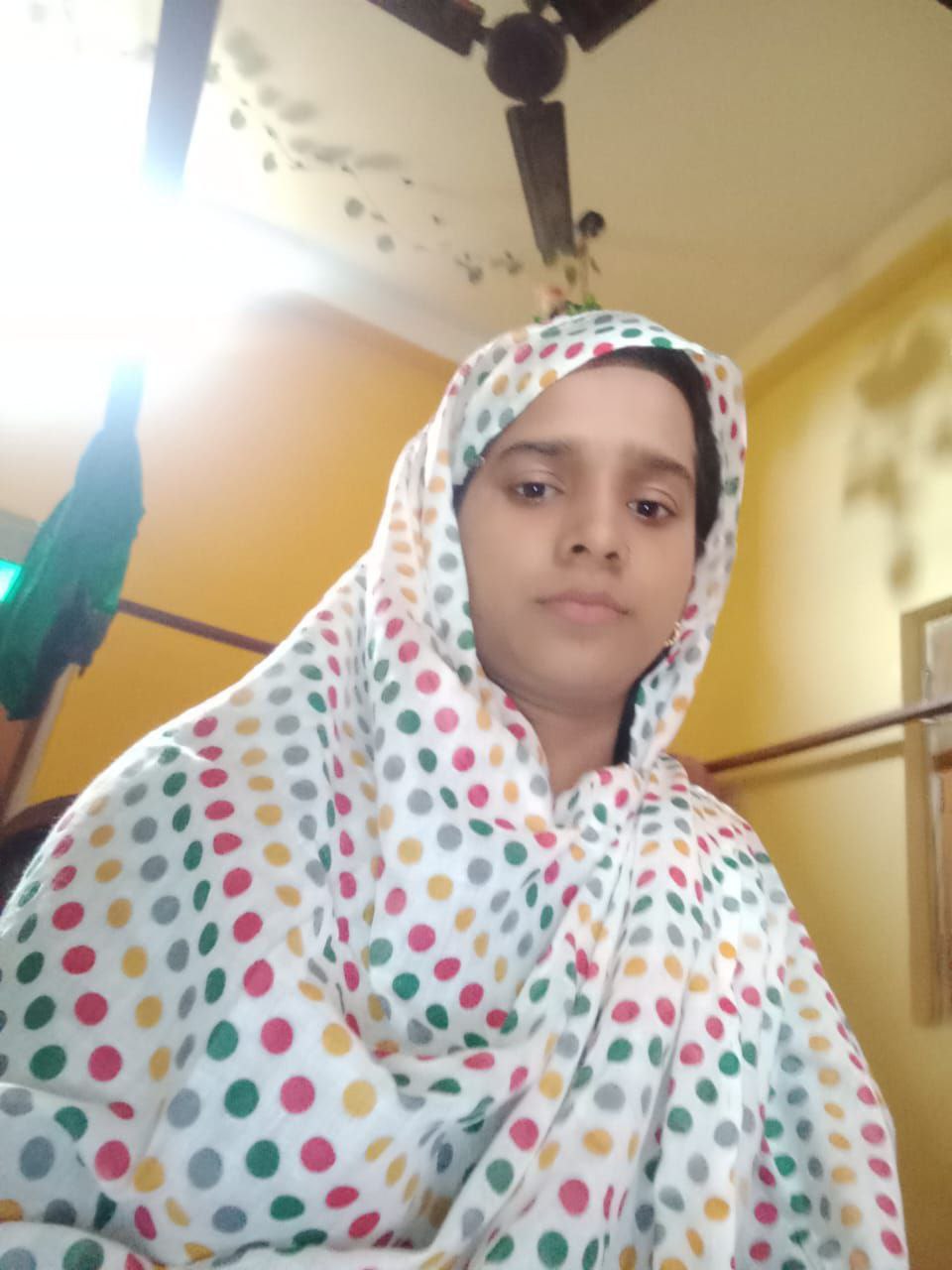 Divorced aunty showing huge boobs - topless show